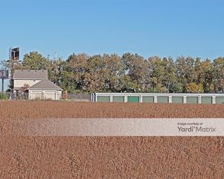 Photo 4 of Beacon Mini Storage - 1907 Cunningham Pkwy, Belton, MO