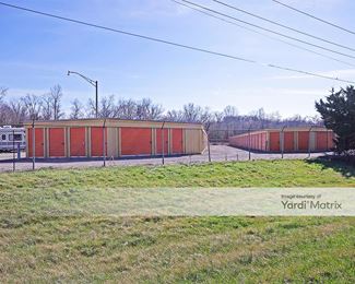 Photo 4 of Mini Max Storage - 2101 South Morrison Avenue, Collinsville, IL