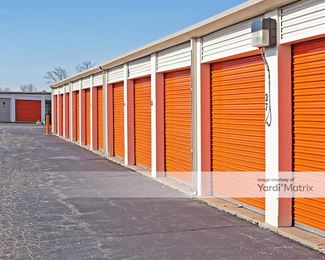 Photo 4 of Public Storage - 1539 South Old Highway 94, St Charles, MO