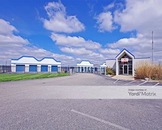 Photo 1 of Storage Rentals of America - 71 Executive Drive, Highland, IL