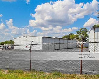 Photo 2 of US Storage Centers - 28730 Interstate 10 West, Boerne, TX