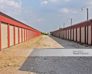 Photo 4 of Rocking J Storage - 6231 FM 2218, Richmond, TX