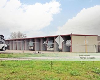 Photo 4 of SmartStop Self Storage - 27236 US 290, Cypress, TX