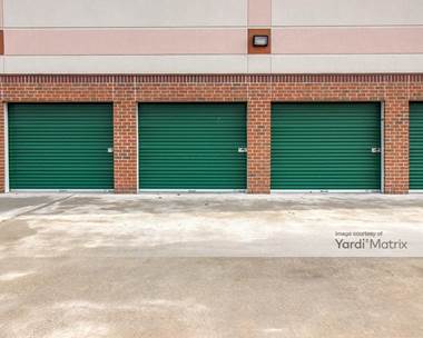 Storage Units for Rent available at 14850 Cutten Road, Houston, TX 77069