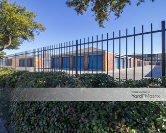 Photo 4 of Public Storage - 9526 Westheimer Road, Houston, TX