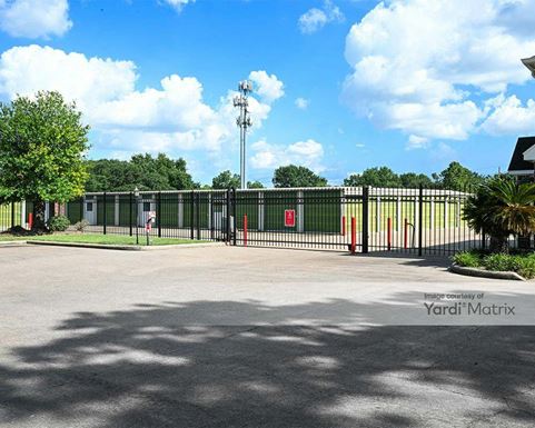 Photo 6 of CubeSmart Self Storage - 20333 Kingsland Blvd, Katy, TX