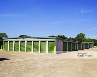 Storage Units for Rent available at 17010 Huffmeister Road, Cypress, TX 77429