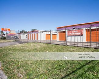 Photo 4 of Public Storage - 8555 Larkwood Drive, Houston, TX