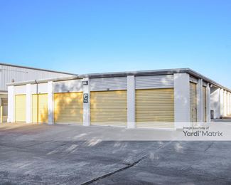Photo 5 of Extra Space Storage - 1435 Silverado Drive, Houston, TX
