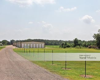 Photo 2 of KBV Storage - 5701 Texas 36, Rosenberg, TX