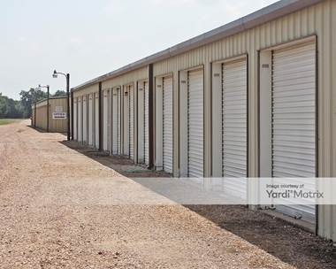 Storage Units for Rent available at 5701 Texas 36, Rosenberg, TX 77471