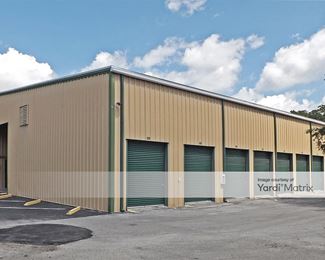 Photo 3 of Neighborhood Storage Center - 1521 NE 8th Avenue, Ocala, FL