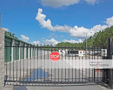 Storage Units for Rent available at 4701 SE Maricamp Road, Ocala, FL 34480