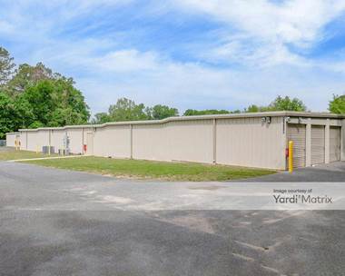Storage Units for Rent available at 13701 NW US Highway 441, Alachua, FL 32615