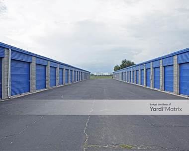 Storage Units for Rent available at 1575 Aviation Center Pkwy, Daytona Beach, FL 32114