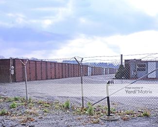 Photo 4 of Trader Jack-s Storage - 983 Steen Road, Bridgeville, PA