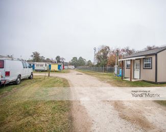 Photo 2 of Perry Road Storage - 13635 Perry Road, Houston, TX