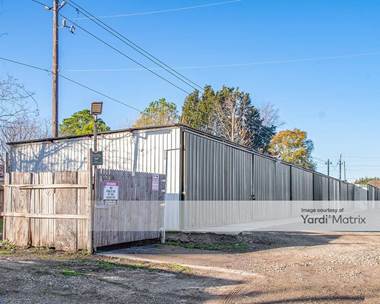 Storage Units for Rent available at 14311 West Bellfort Street, Sugar Land, TX 77498