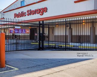 Photo 4 of Public Storage - 2405 Jackson Street, Houston, TX