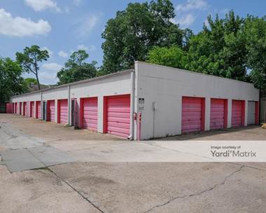 Storage Units for Rent available at 3735 Mangum Road, Houston, TX 77092