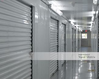 Photo 3 of Extra Space Storage - 12555 Richmond Avenue, Houston, TX