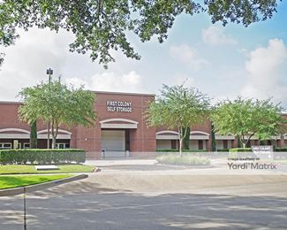 Photo 3 of CubeSmart Self Storage - 16615 Lexington Blvd, Sugar Land, TX