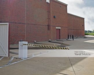 Photo 5 of CubeSmart Self Storage - 16615 Lexington Blvd, Sugar Land, TX