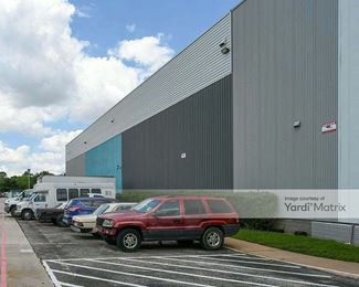 Photo 4 of MyPlace Self Storage - 12555 Northborough Drive, Houston, TX