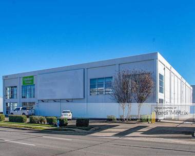 Storage Units for Rent available at 6853 Southwest Fwy, Houston, TX 77074