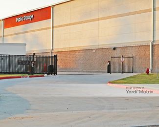 Photo 4 of Public Storage - 33327 Egypt Lane, Magnolia, TX