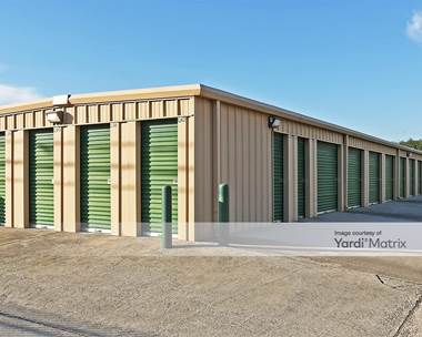 Storage Units for Rent available at 2213 West 34th, Houston, TX 77018