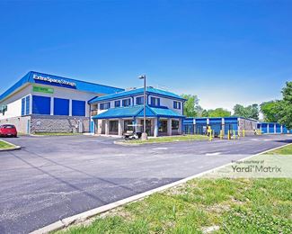 Photo 1 of Extra Space Storage - 9825 Gravois Road, St. Louis, MO