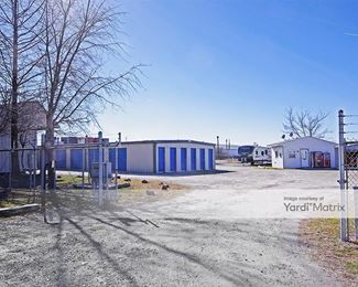 Photo 2 of Advantage Self-Storage - 600 Wilson Street, South Roxana, IL