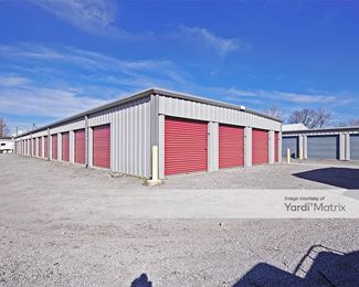 Photo 4 of Advantage Self-Storage - 600 Wilson Street, South Roxana, IL
