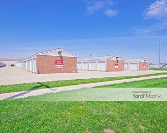 Photo 2 of Advantage Self -Storage - 10 Commerce Lane, O'Fallon, IL