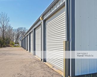 Photo 2 of Hilltop Storage - 557 Shilo Drive, Union, MO