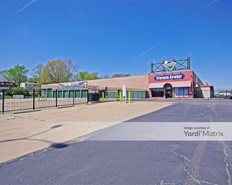 Photo 1 of Grand Slam Storage Center - 2505 Chambers Road, St. Louis, MO