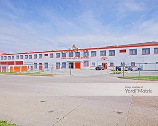 Photo 1 of A Storage Inn - 4677 Lansdowne Avenue, St. Louis, MO