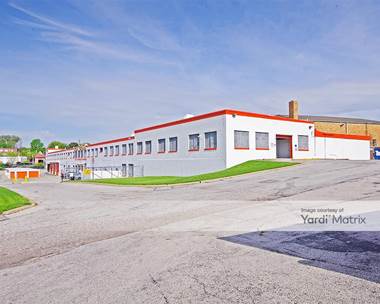 Storage Units for Rent available at 4677 Lansdowne Avenue, St. Louis, MO 63116