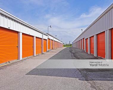 Storage Units for Rent available at 4677 Lansdowne Avenue, St. Louis, MO 63116