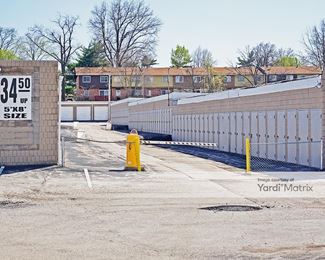 Photo 3 of Extra Space Storage - 8784 Pershall Road, Hazelwood, MO