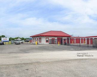Photo 2 of Storage Rentals of America - 3715 Horseshoe Lake Road, Pontoon Beach, IL