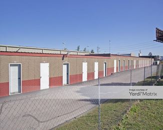 Photo 2 of A Storage Inn - 4040 North Service Road, Saint Peters, MO