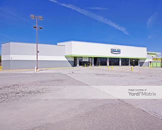 Photo 3 of Store Space Self Storage - 8319 Jennings Road, Jennings, MO