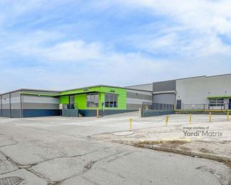 Photo 3 of Extra Space Storage - 722 South Vandeventer Avenue, Saint Louis, MO