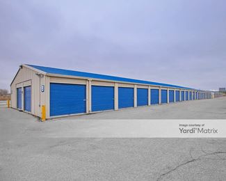 Photo 3 of StorageMart - 6101 Cornhusker Hwy, Lincoln, NE