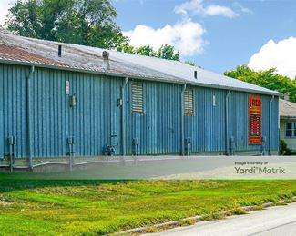 Photo 4 of Red Self Storage - 2105 South 56th Street, Omaha, NE