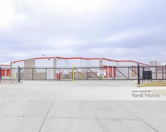 Photo 4 of Big Red Self Storage - 540 North 46th Street, Lincoln, NE