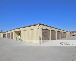 Photo 2 of Extra Space Storage - 15815 Pacific Street, Omaha, NE