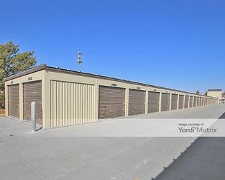 Photo 4 of Extra Space Storage - 15815 Pacific Street, Omaha, NE